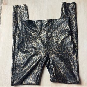 SPANX leggings size Medium